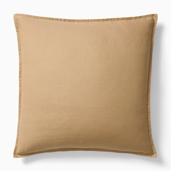 LINGE PARTICULIER
100% LINEN PILLOW CASE 65X65 CM - CAMEL
Made in FRANCE - Picture 1 of 11